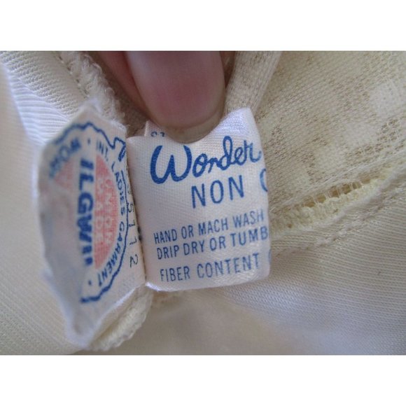 Vintage Wonder Maid Non Cling Full Slip Ivory Lined Lace Trim Sz 36  USA Made - Picture 11 of 12